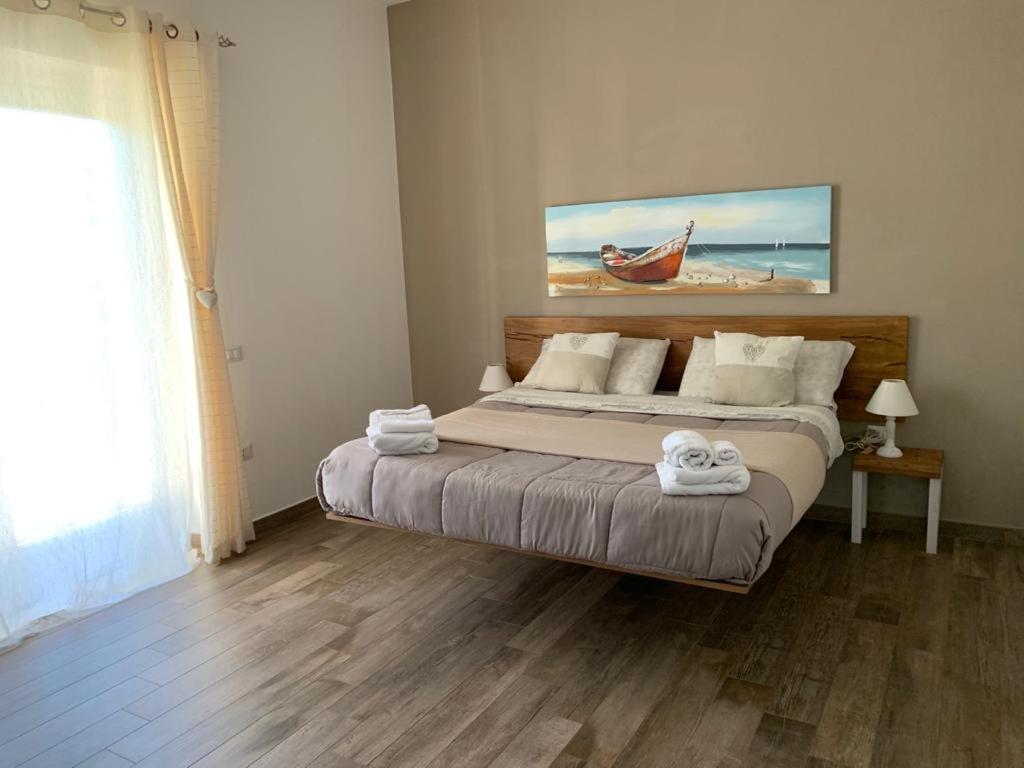 Etesia Bed and Breakfast Olbia Buitenkant foto