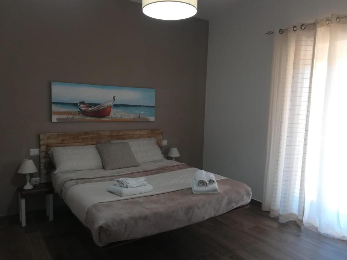 Etesia Bed and Breakfast Olbia Buitenkant foto