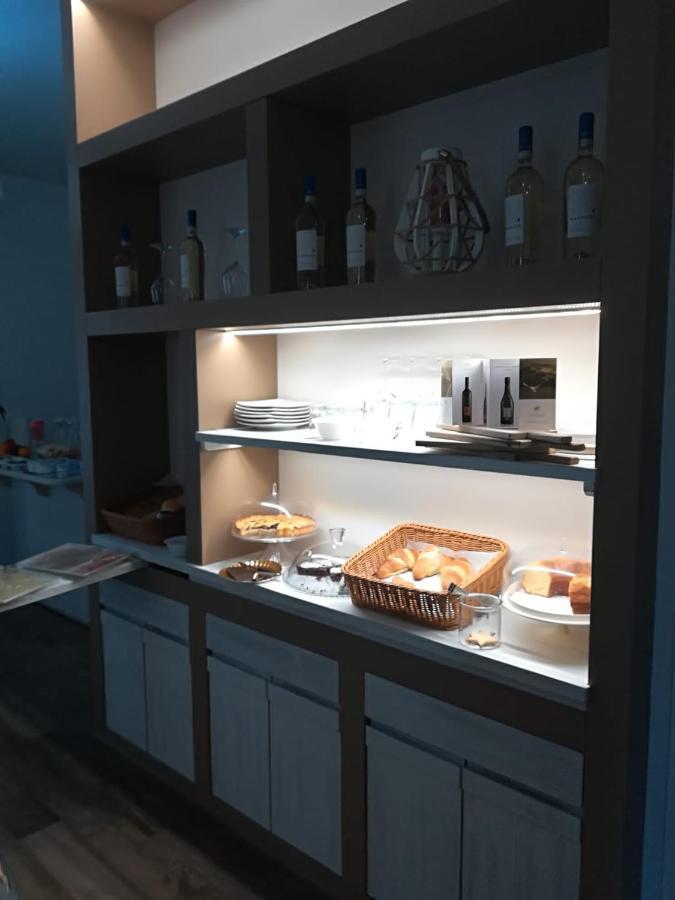 Etesia Bed and Breakfast Olbia Buitenkant foto